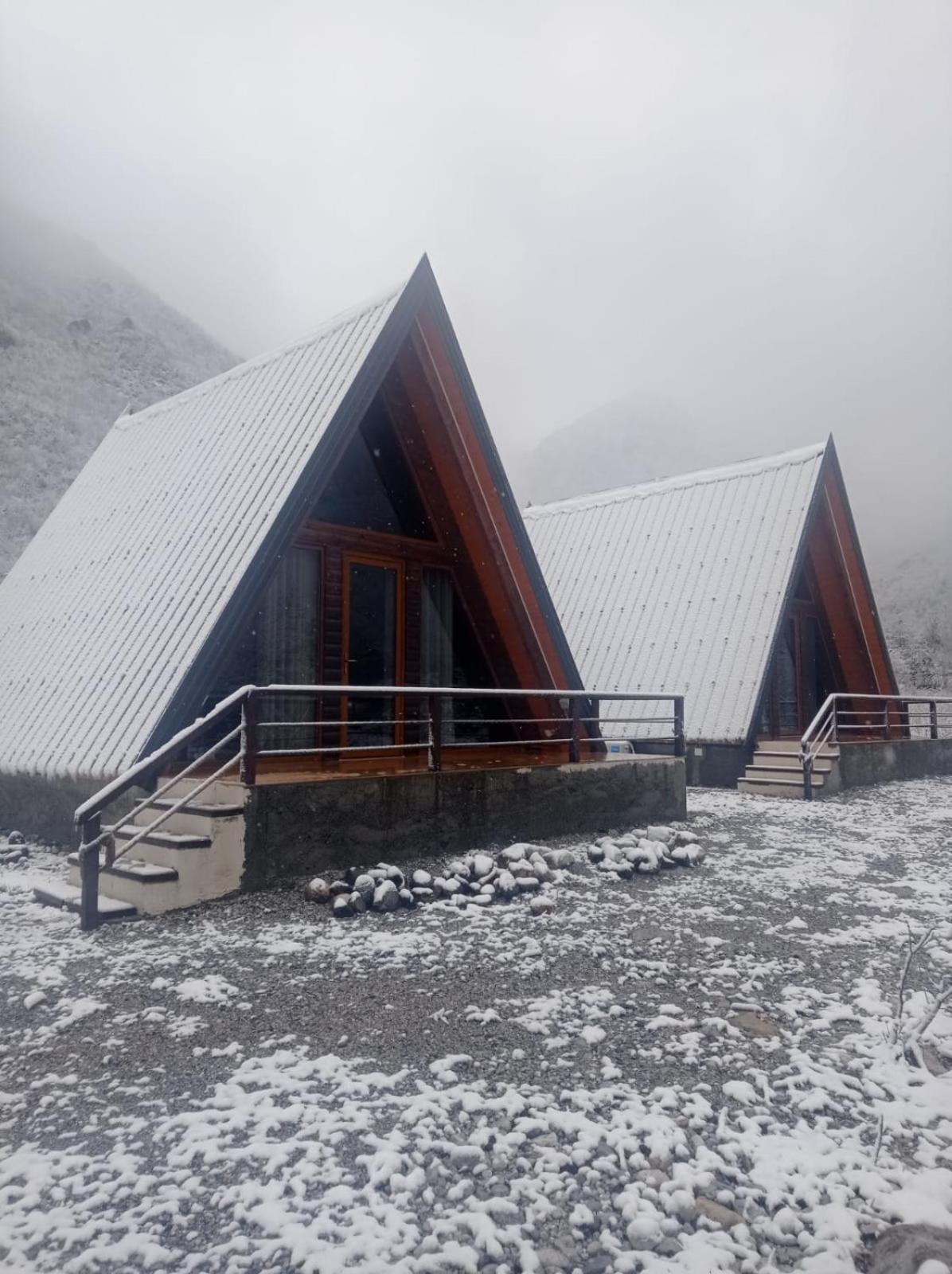 Bungaja Chalets Шкодер Экстерьер фото